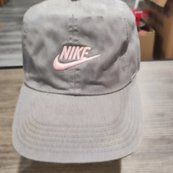 Nike baseball cap / hat grey pink - Picture 1 of 6